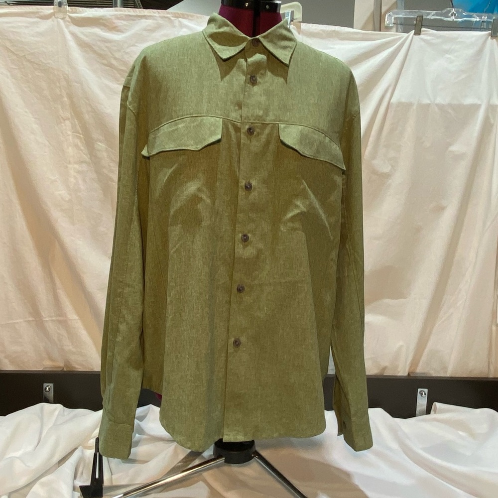 Mens Great Northwest Clothing Company Button Down Size L
